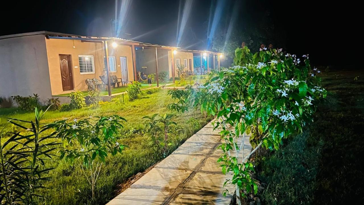 Wildlife Retreat Hotel Tala  Exterior photo